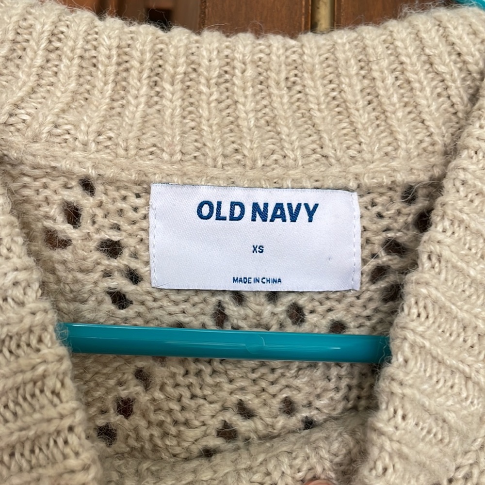 Sweater - Picture 2 of 3